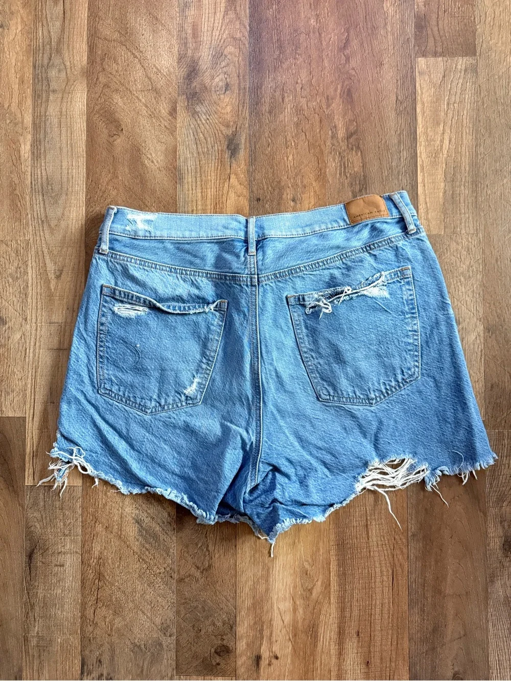 American Eagle Highest Rise 90’s Shorts - 14